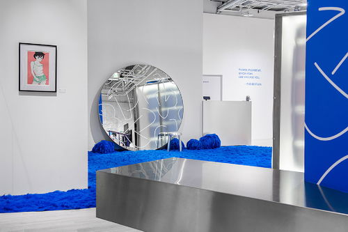 实体艺术展览空间设计与舞台艺术造型策划 双线交汇的美学实践