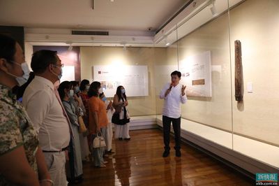 七夕抚琴、品香、观展 感受传统文化之美与文化艺术交流策划